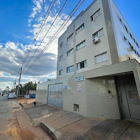 103 - Apartamento Completo Para Ate 5 Hospedes Patos de Minas Exterior foto