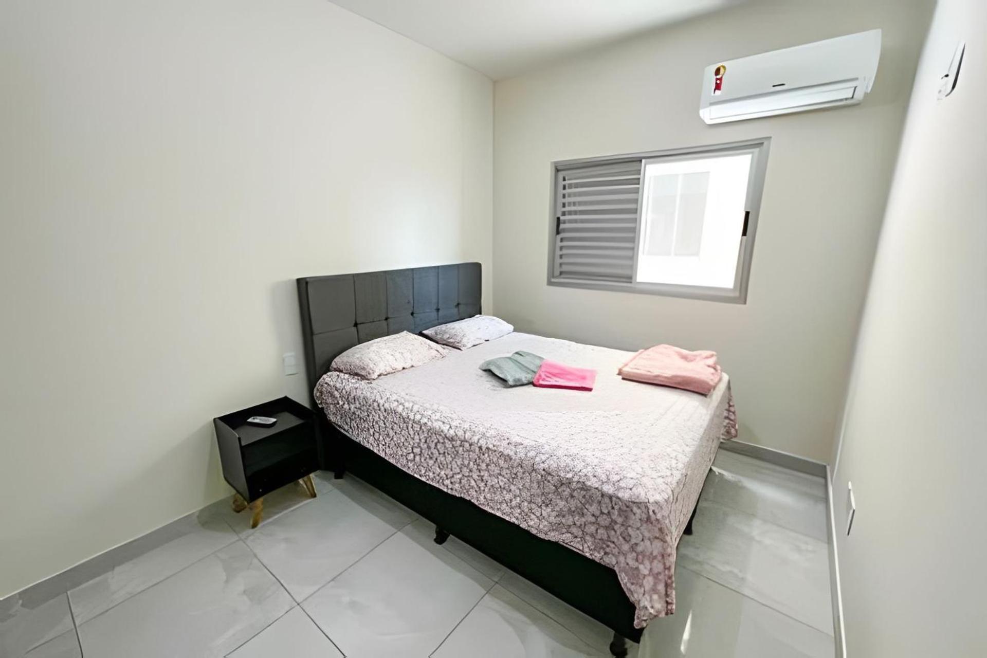 103 - Apartamento Completo Para Ate 5 Hospedes Patos de Minas Exterior foto